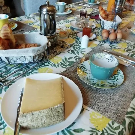 Domaine Les Pradets Bed & Breakfast *